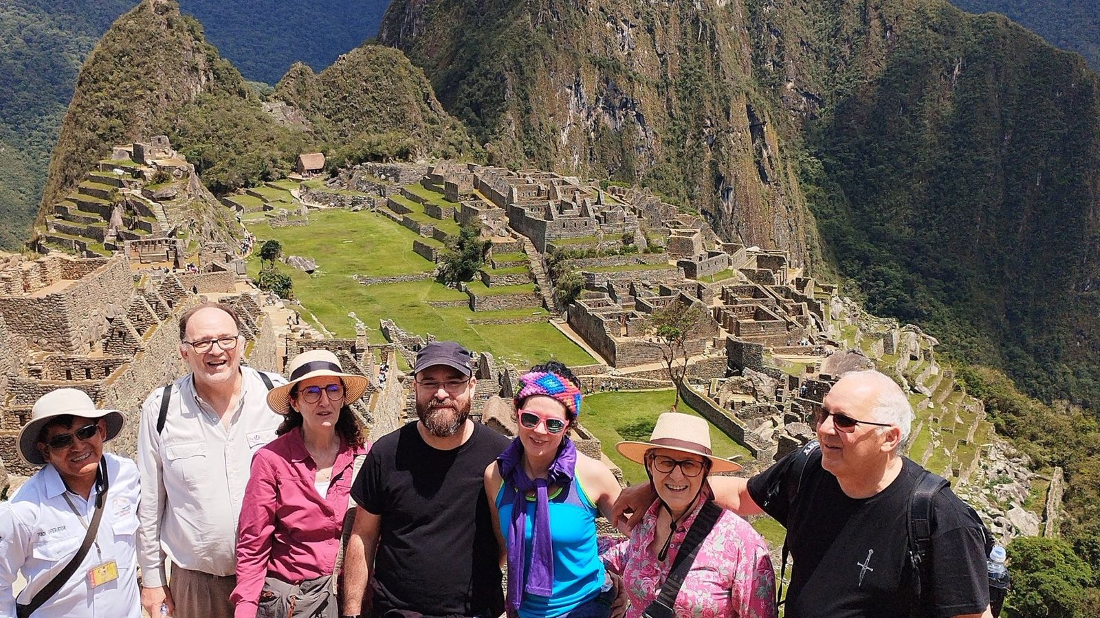 Machu Picchu full day tour from Cusco with guided visit to the Inca citadel